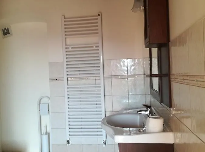 Cominium Benessere בית חווה *